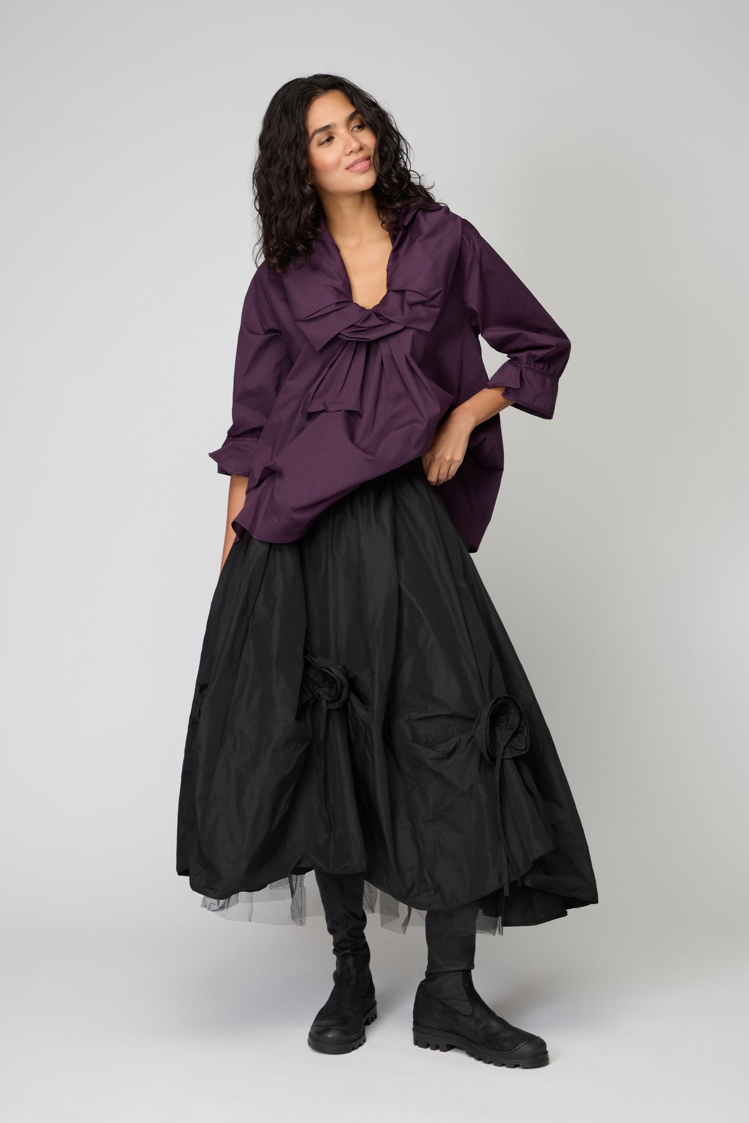 Black Flower Detail Taffetta Skirt