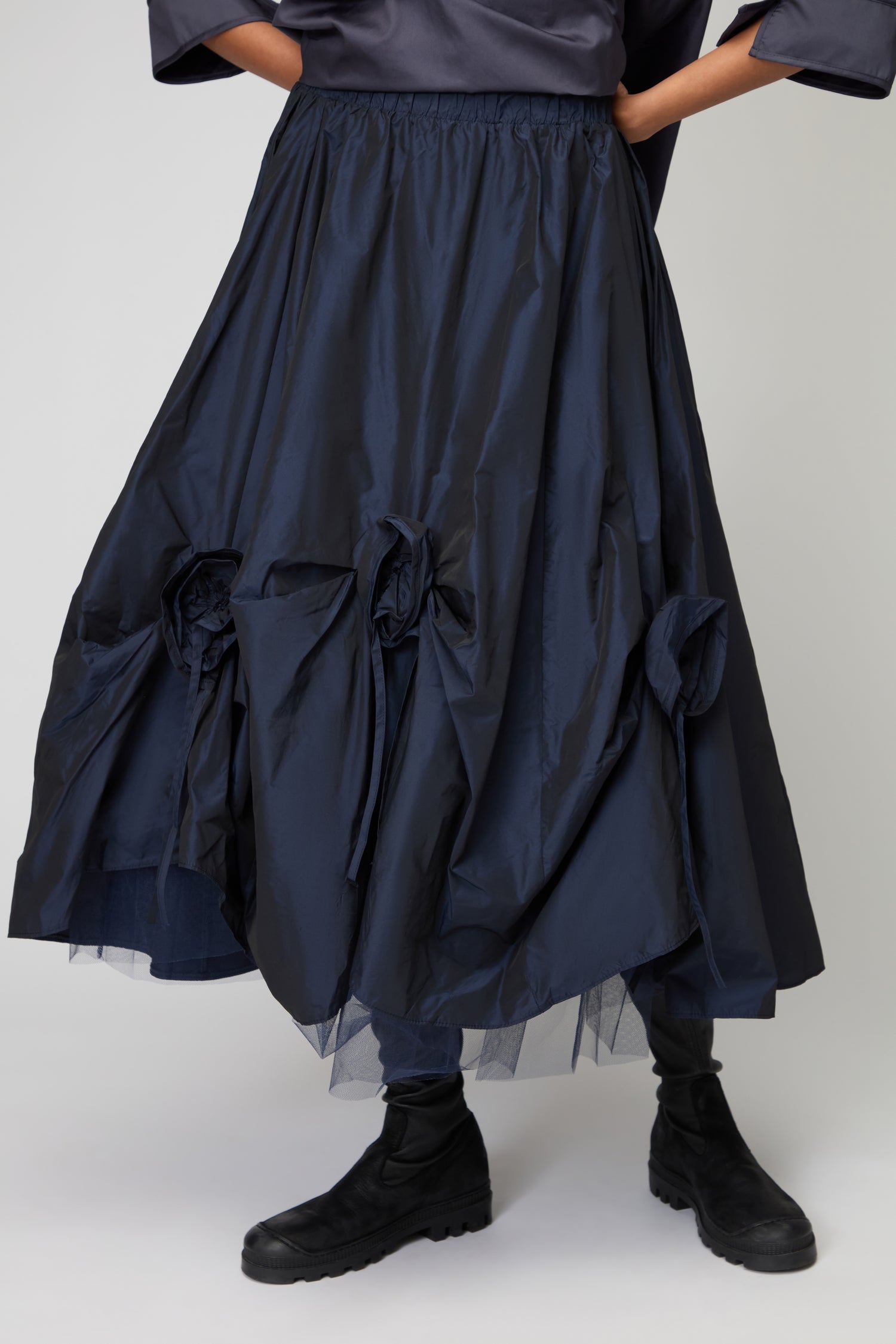 Navy Flower Detail Taffetta Skirt