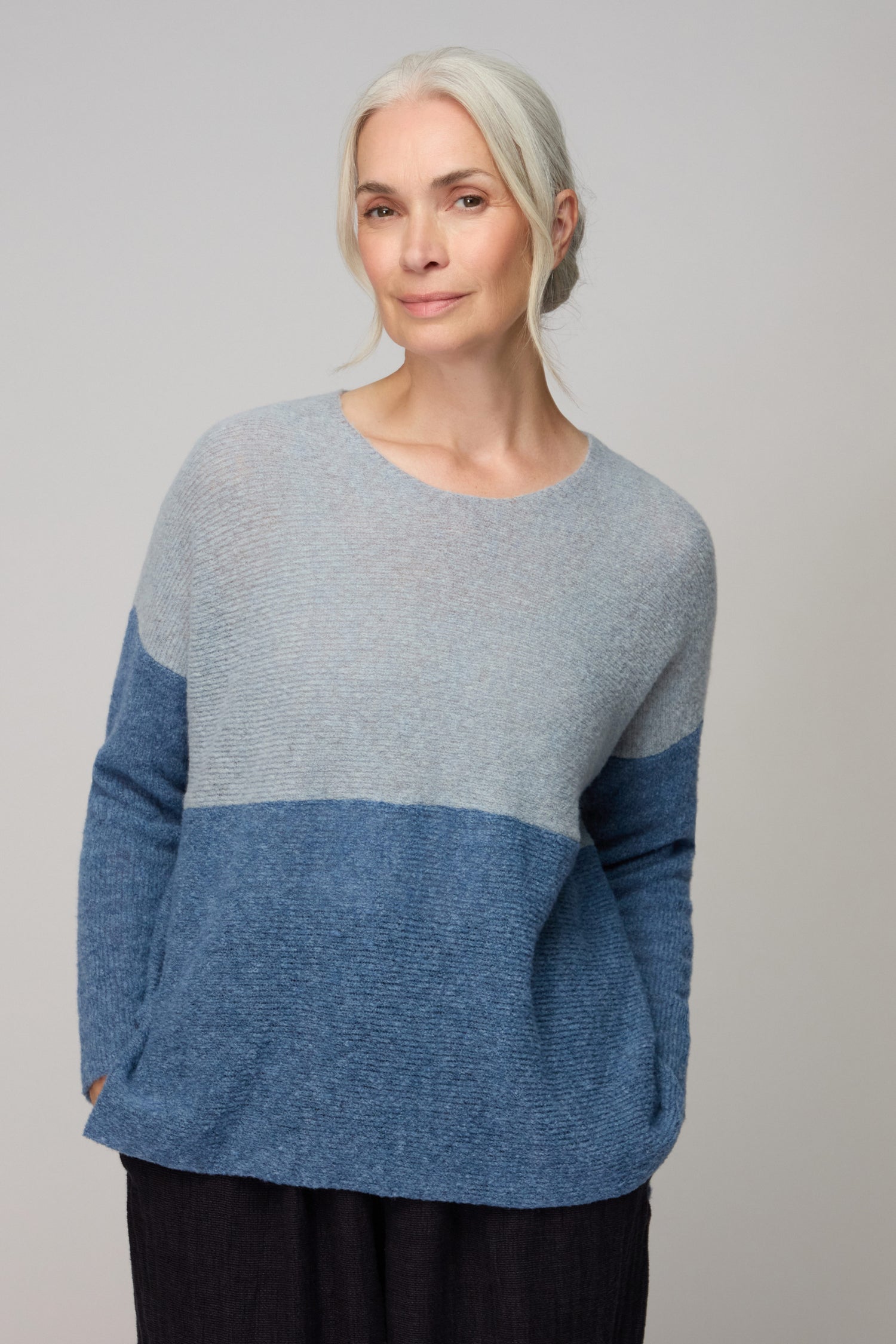 Two Tone Scoop Pale Blue Neck Knit