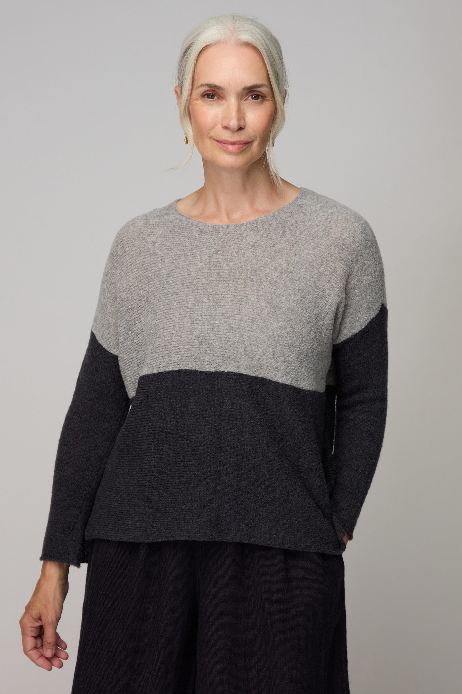 Two Tone Scoop Silver Neck Knit