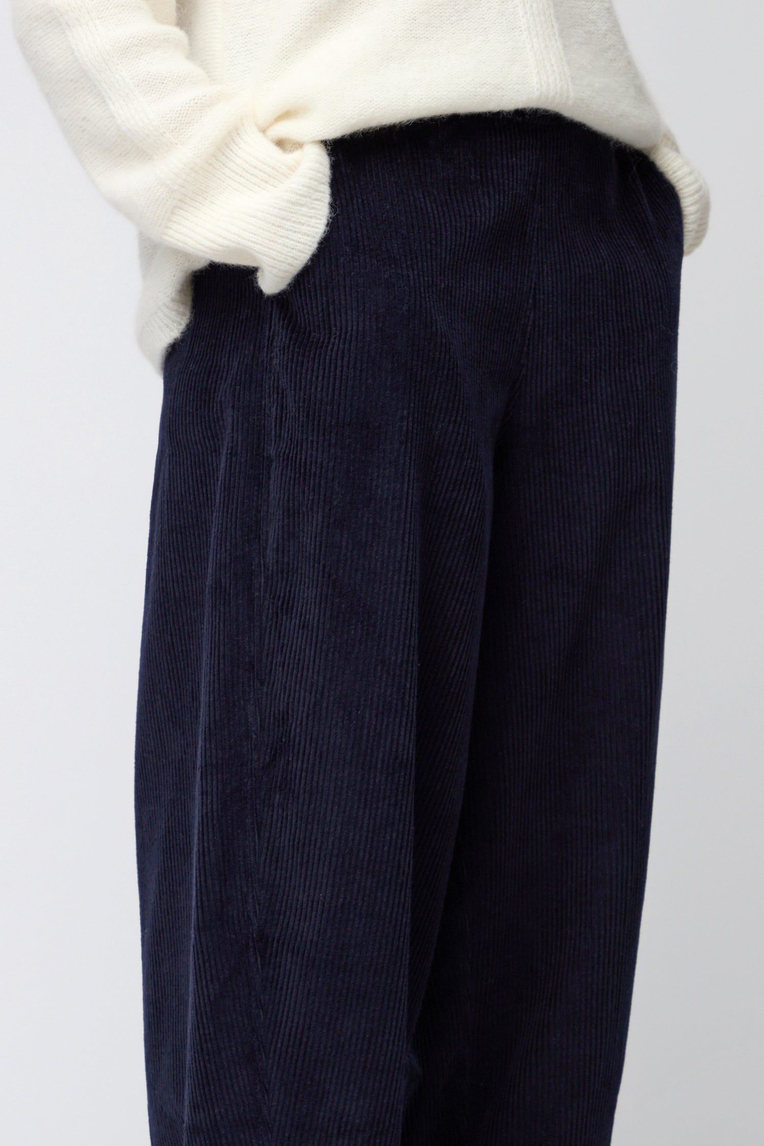 Jumbo Cord Bubble Trousers