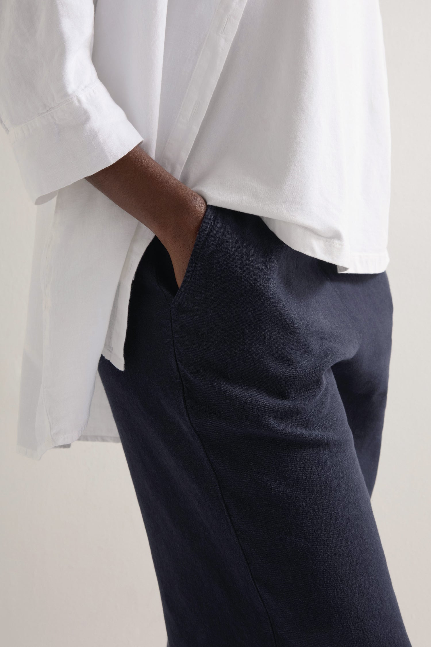 Twisted Linen Wide Trousers