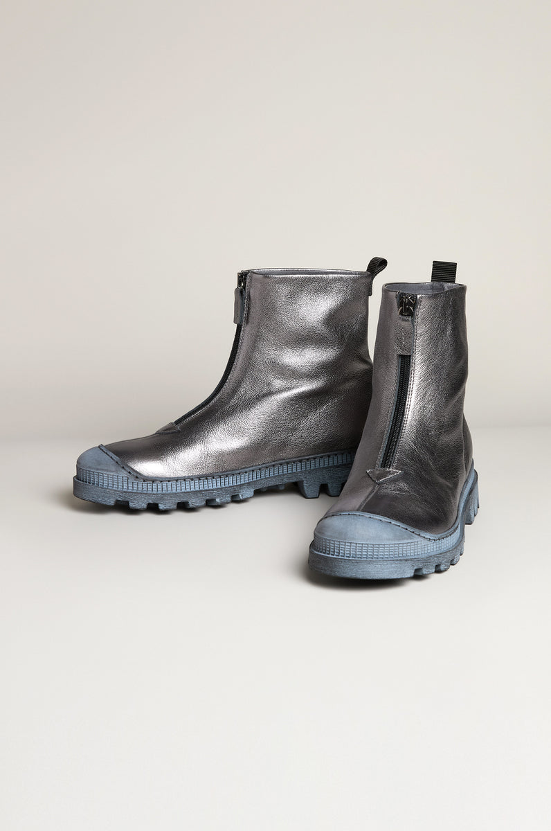 Gunmetal Zip Front Leather Boots – Sahara