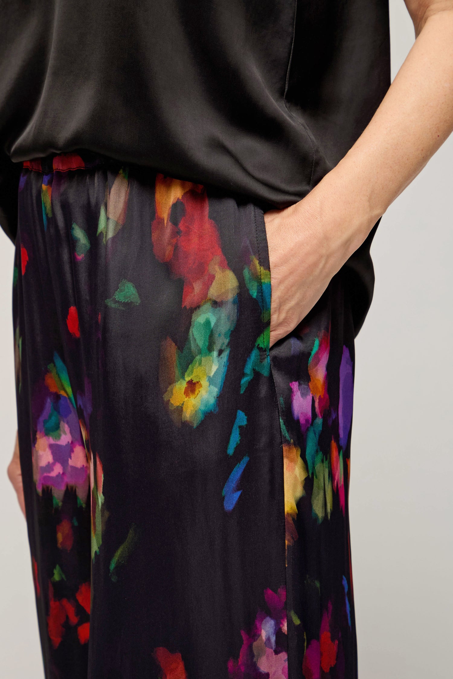 Winter Floral Wide Trouser