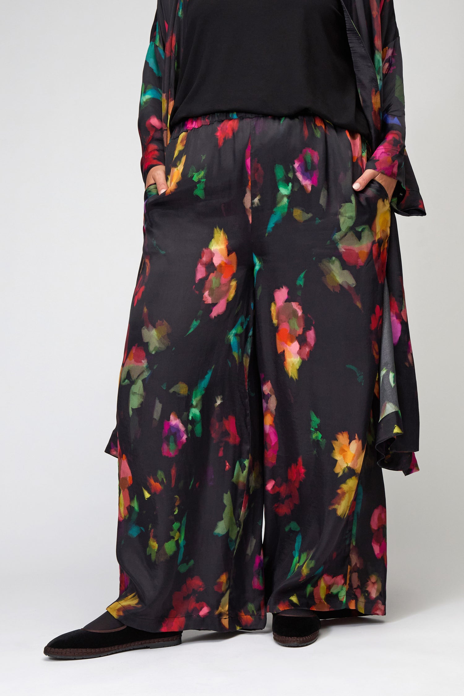 Winter Floral Wide Trouser