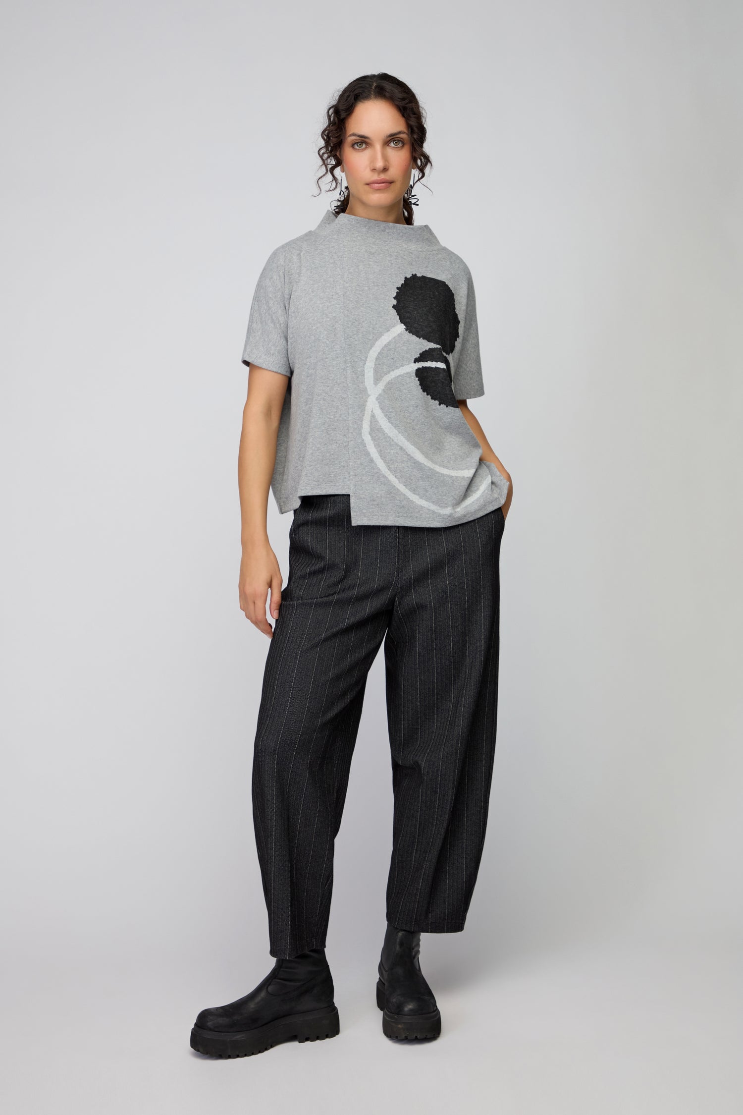 Swirl Print Stand Collar Jersey Top