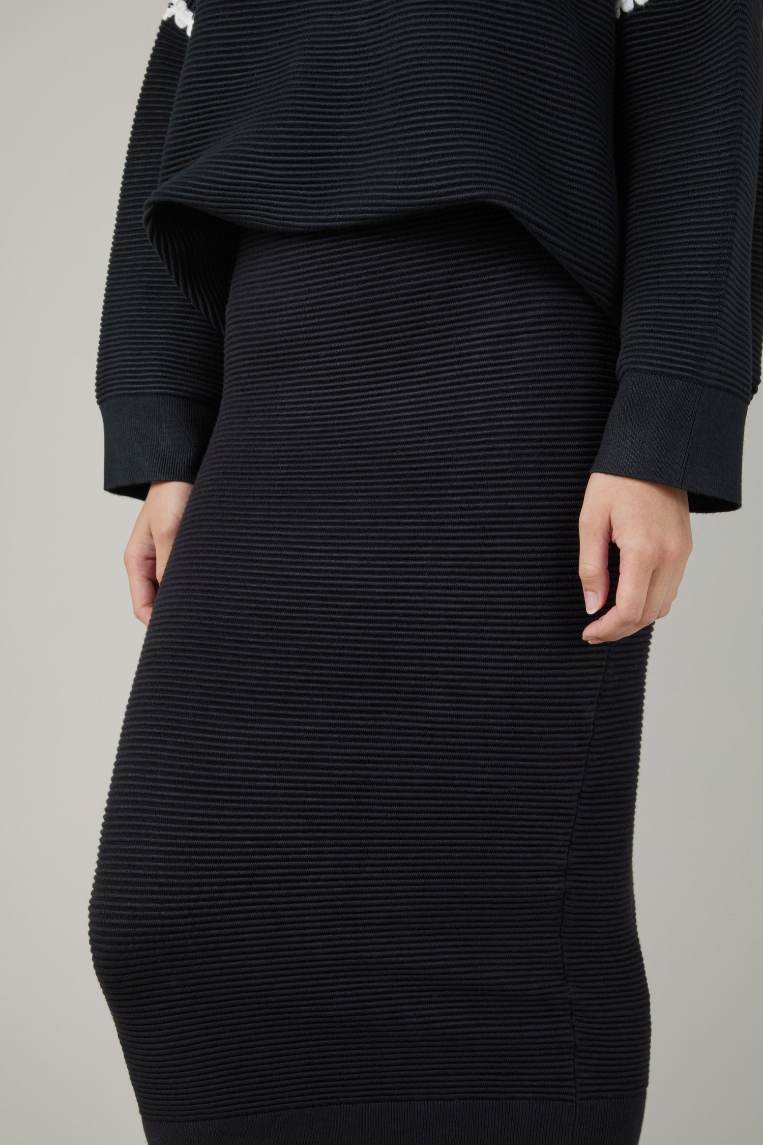 Black Ribbed Tube Skirt