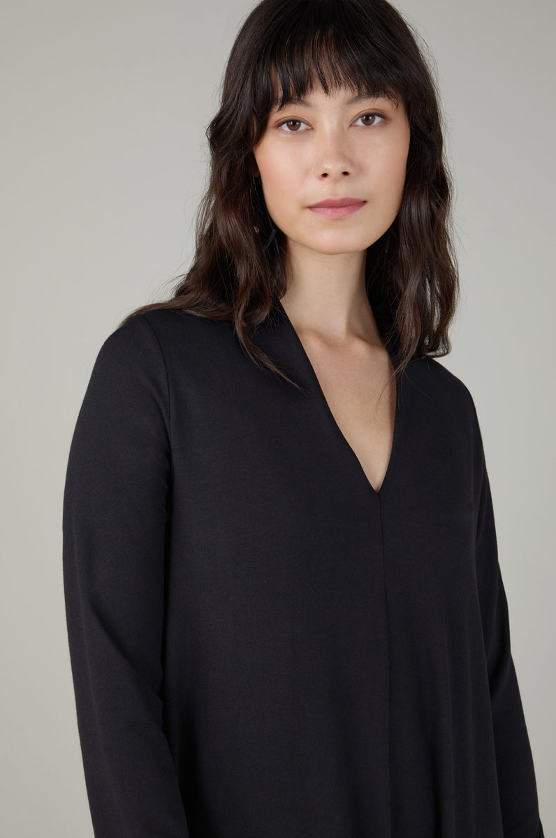 Fluid Crepe V Neck Black Bubble Dress – Sahara