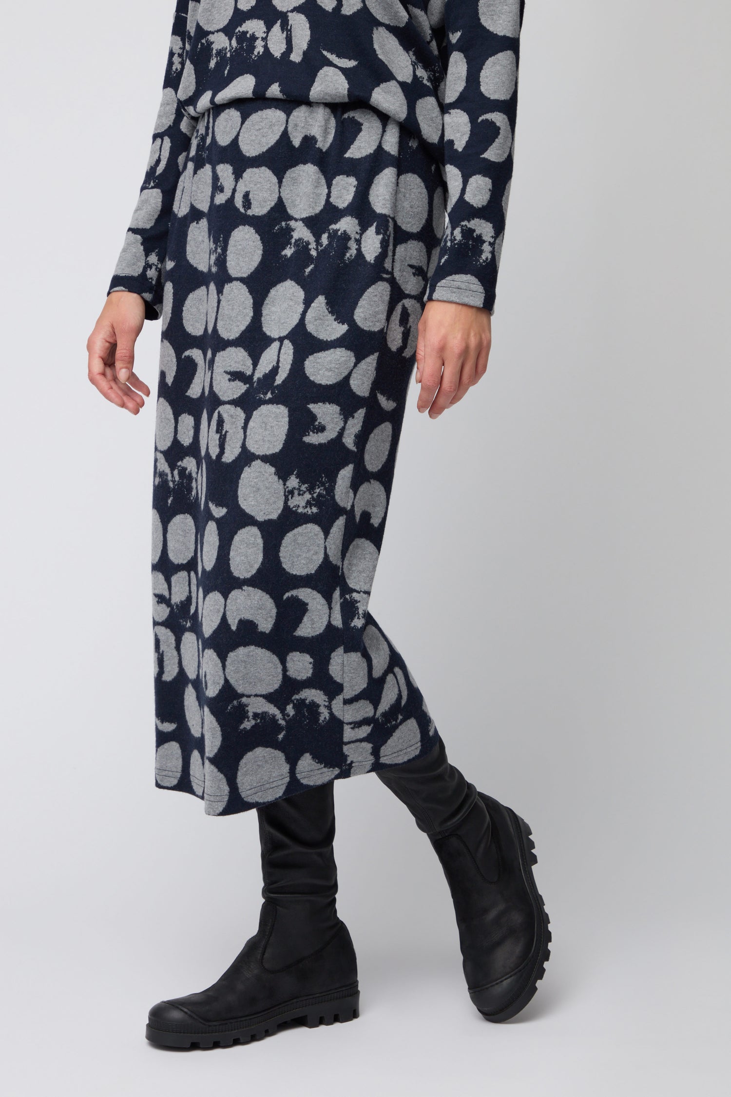 Brushed Jersey Spotted Tube Skirt