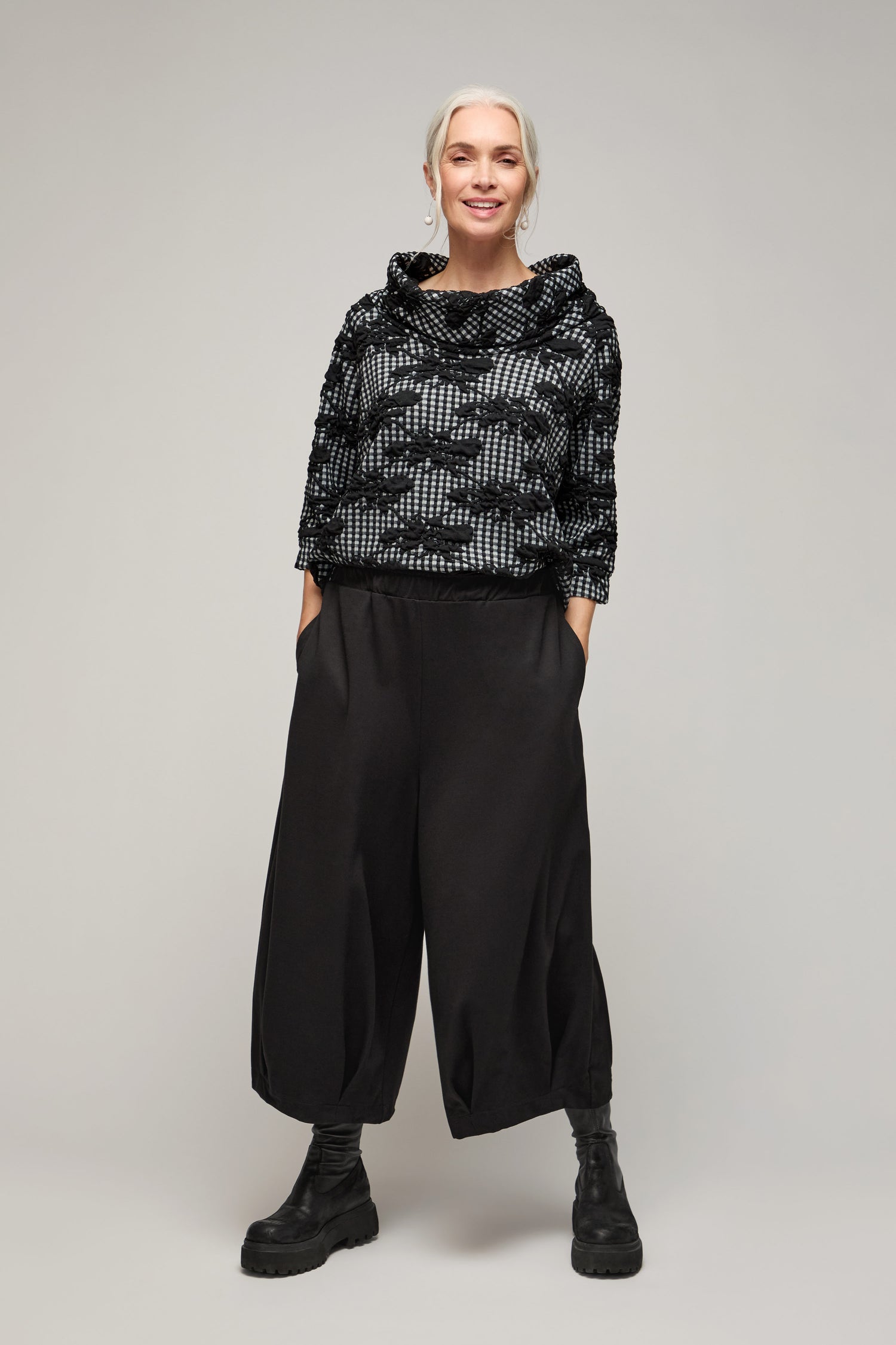 Cuff Hem Bubble Trousers
