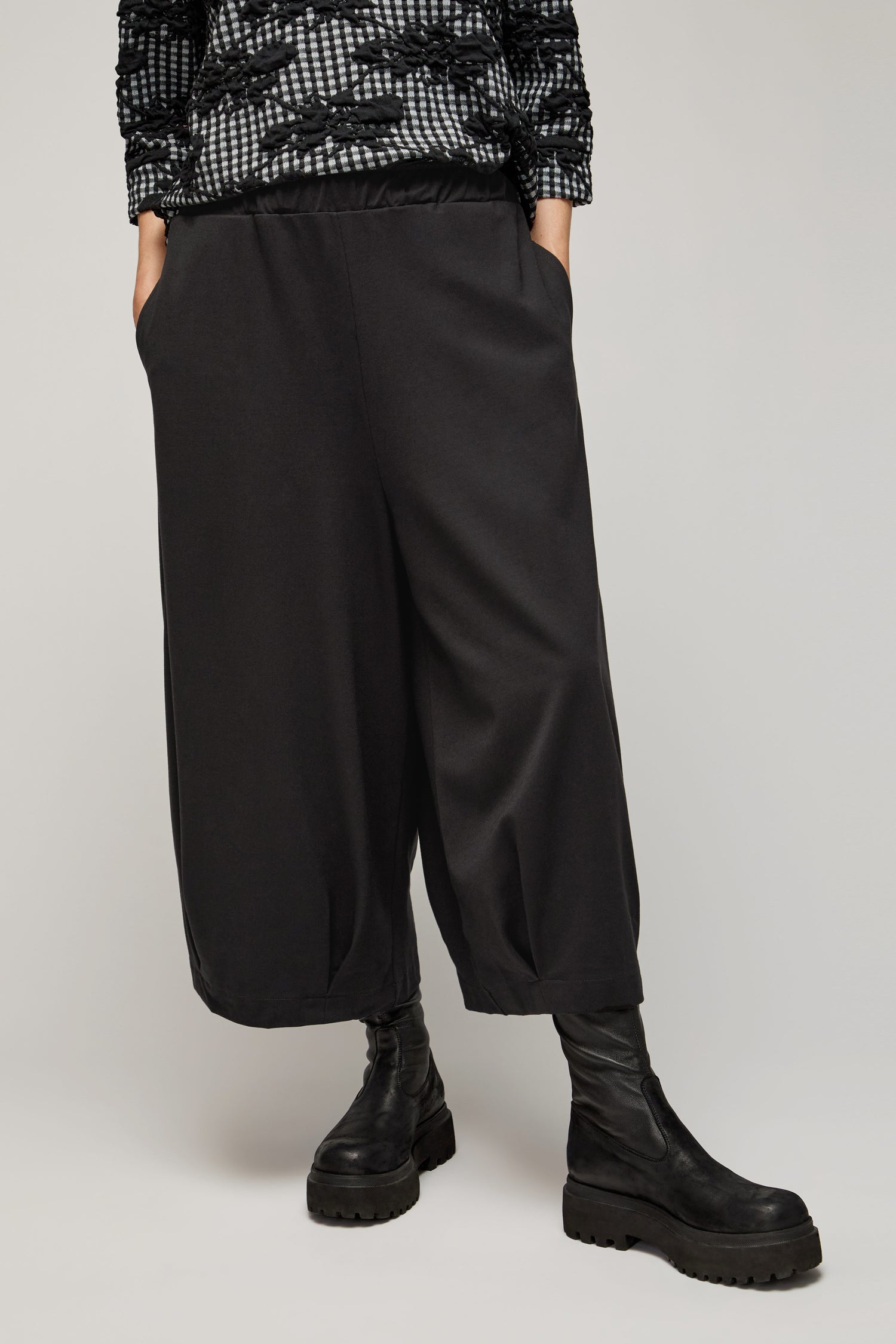 Cuff Hem Bubble Trousers