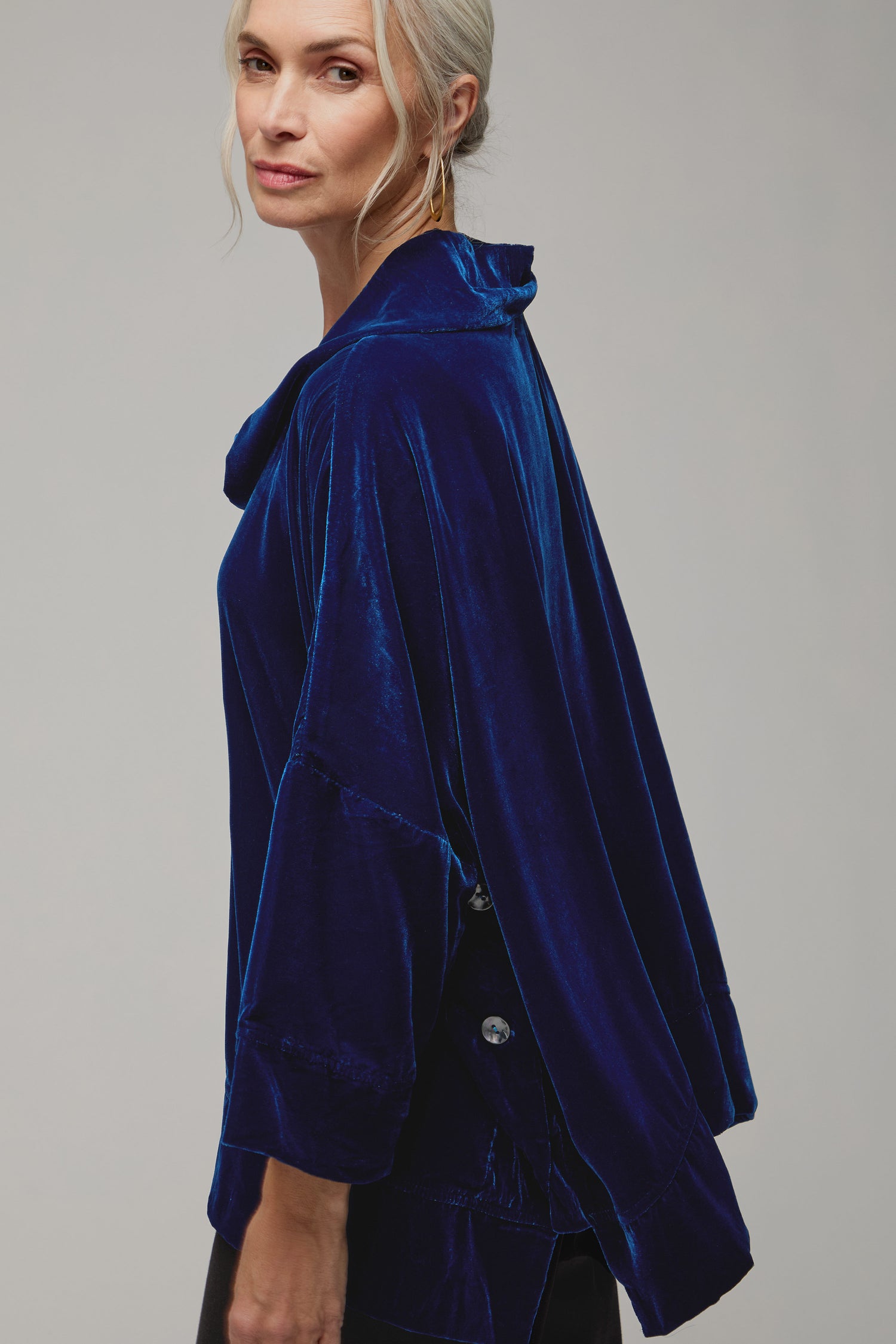 Button Detail Boxy Velvet Top