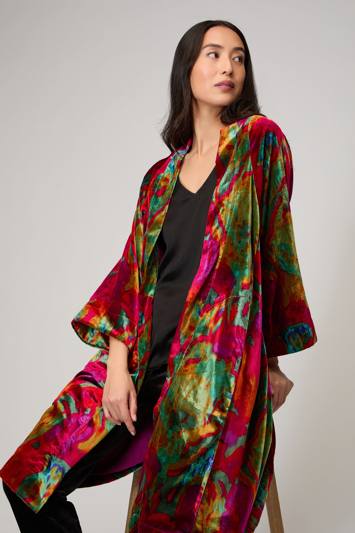 Velvet Blurred Botanicals Kimono