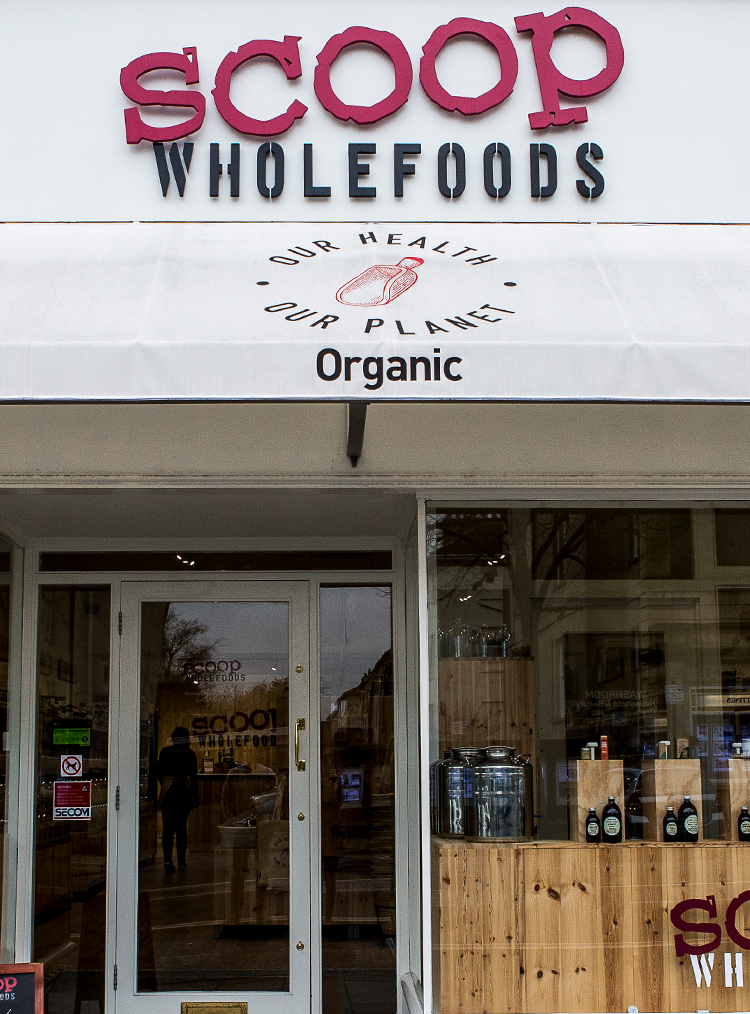 scoop wholefoods organic store front