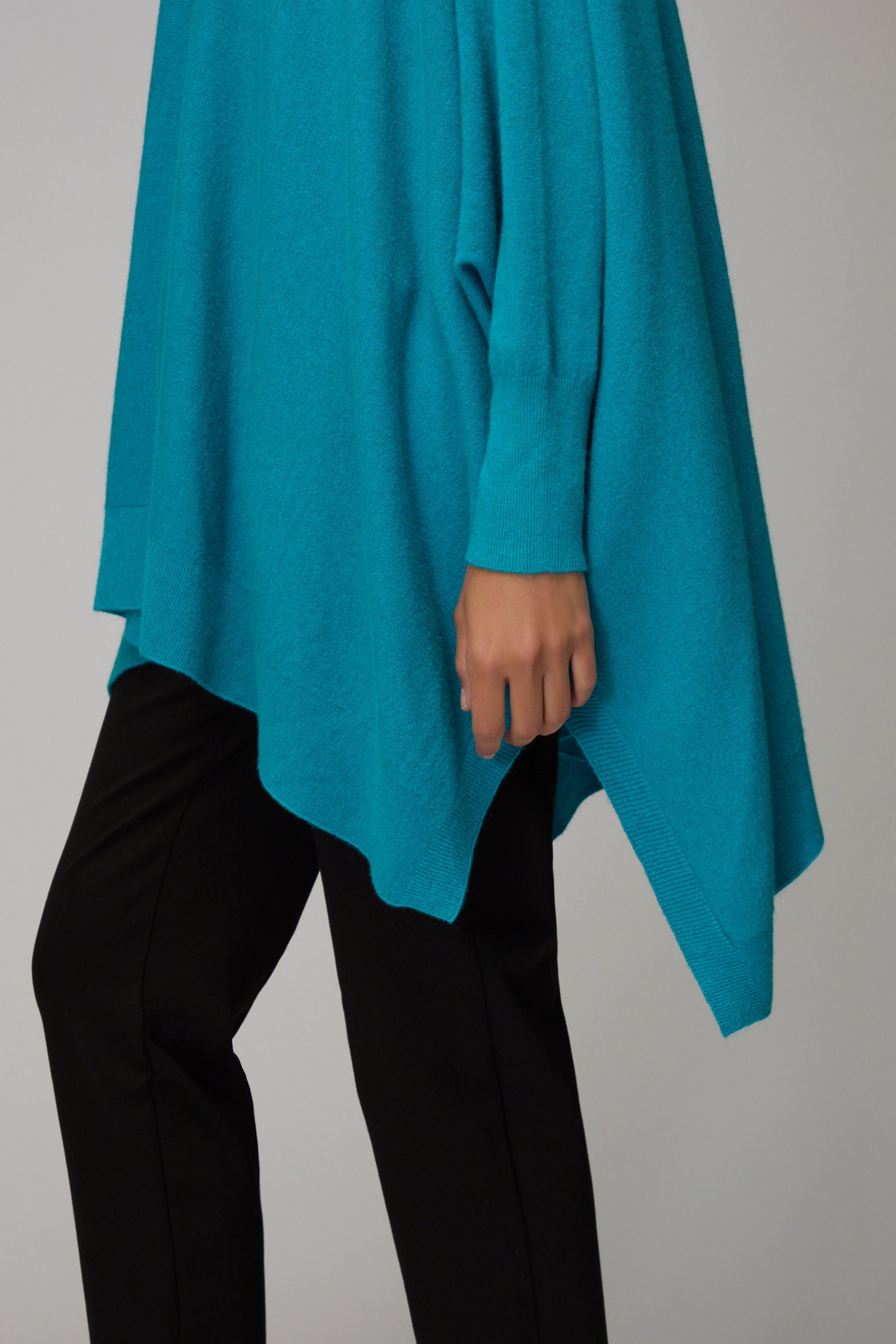 Scoop Neck Oversize Knit