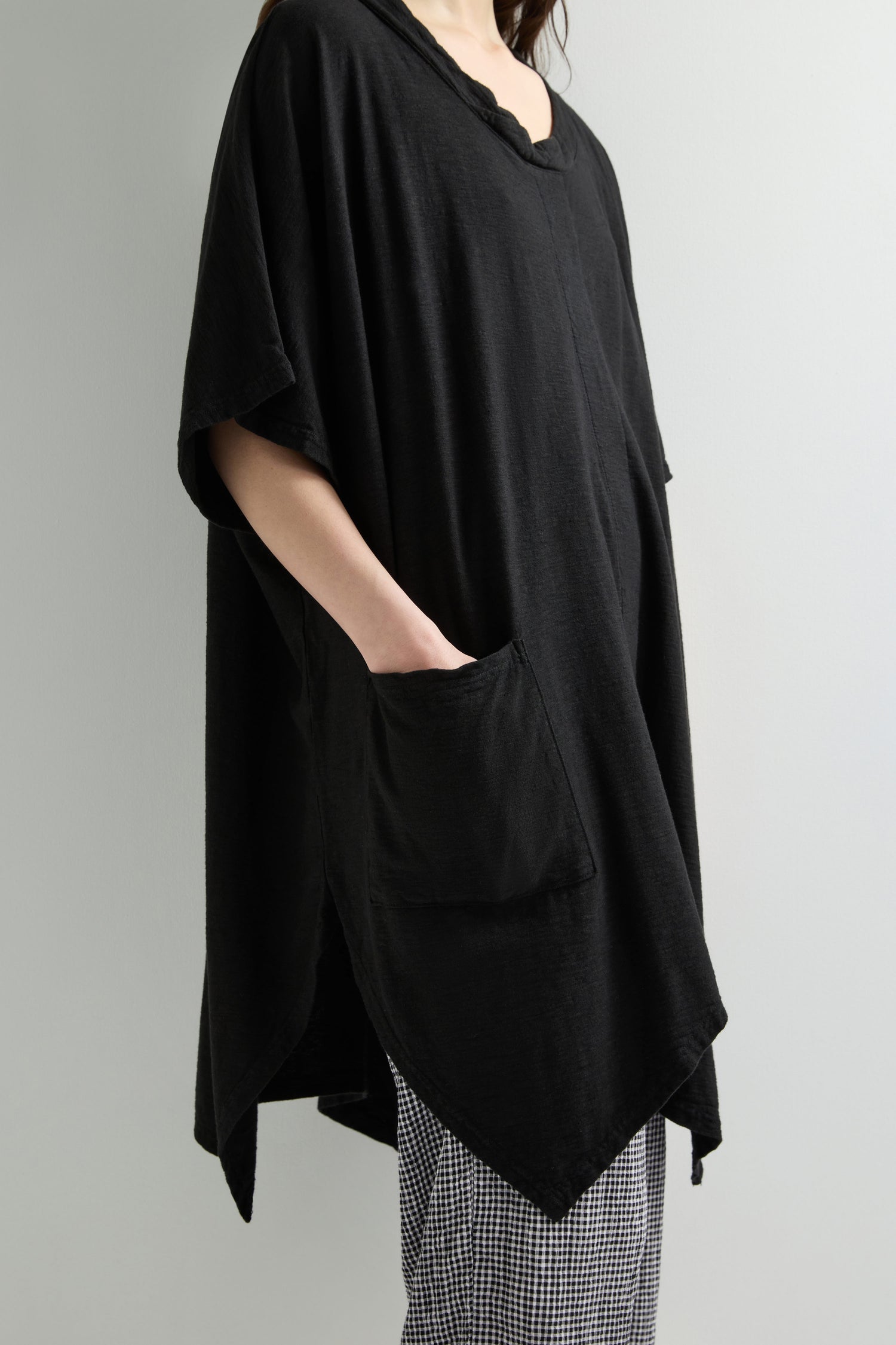 Black Oversize Boxy Pocket Tunic