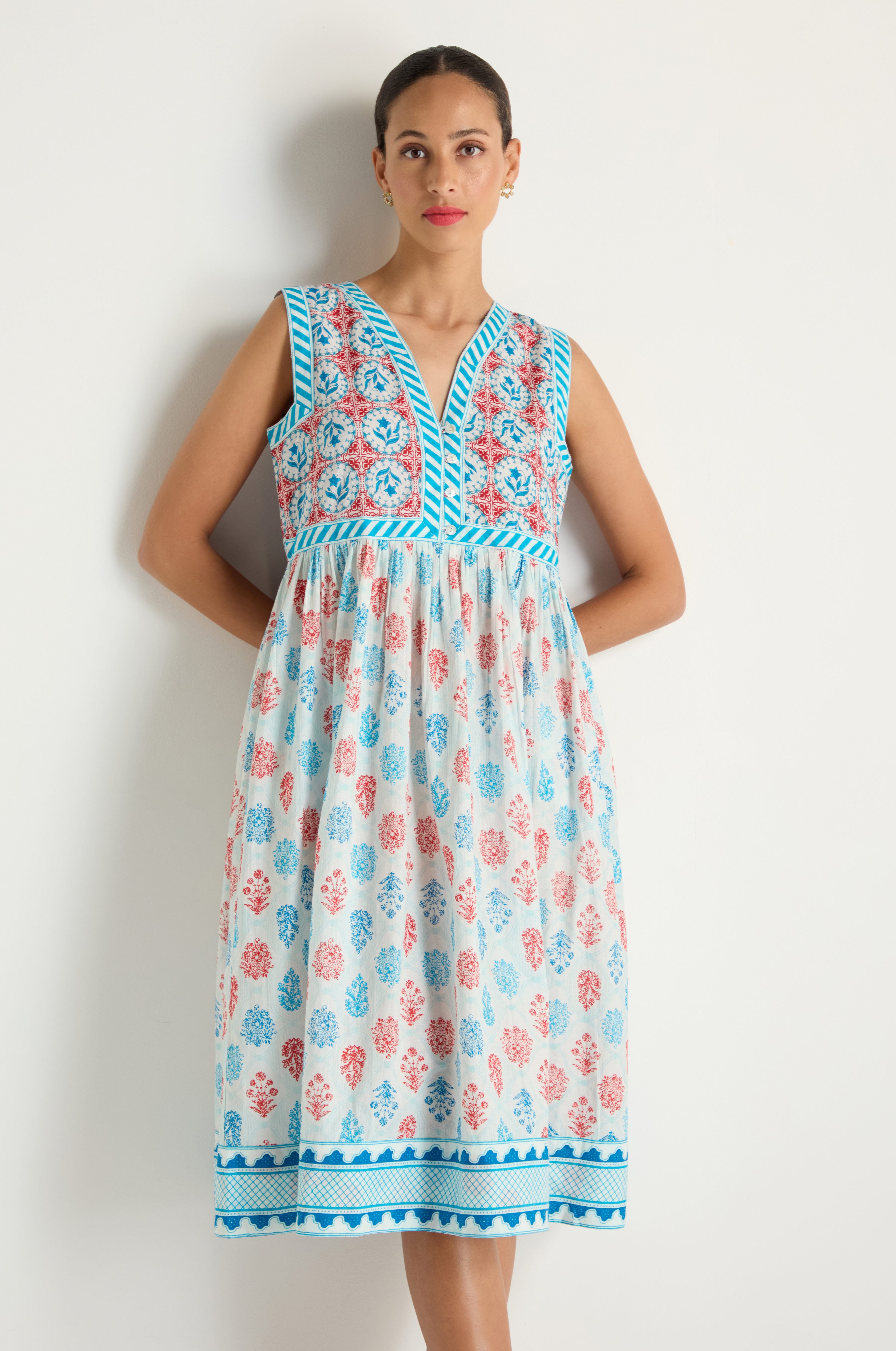 pink and blue chevron dress UK 14/16 (US 10/12) Stunning Vintage 1960s/70s Blue, Pink and Purple Funky Psychedelic Chevron Patterned Belted Maxi Dress by Windsmoor