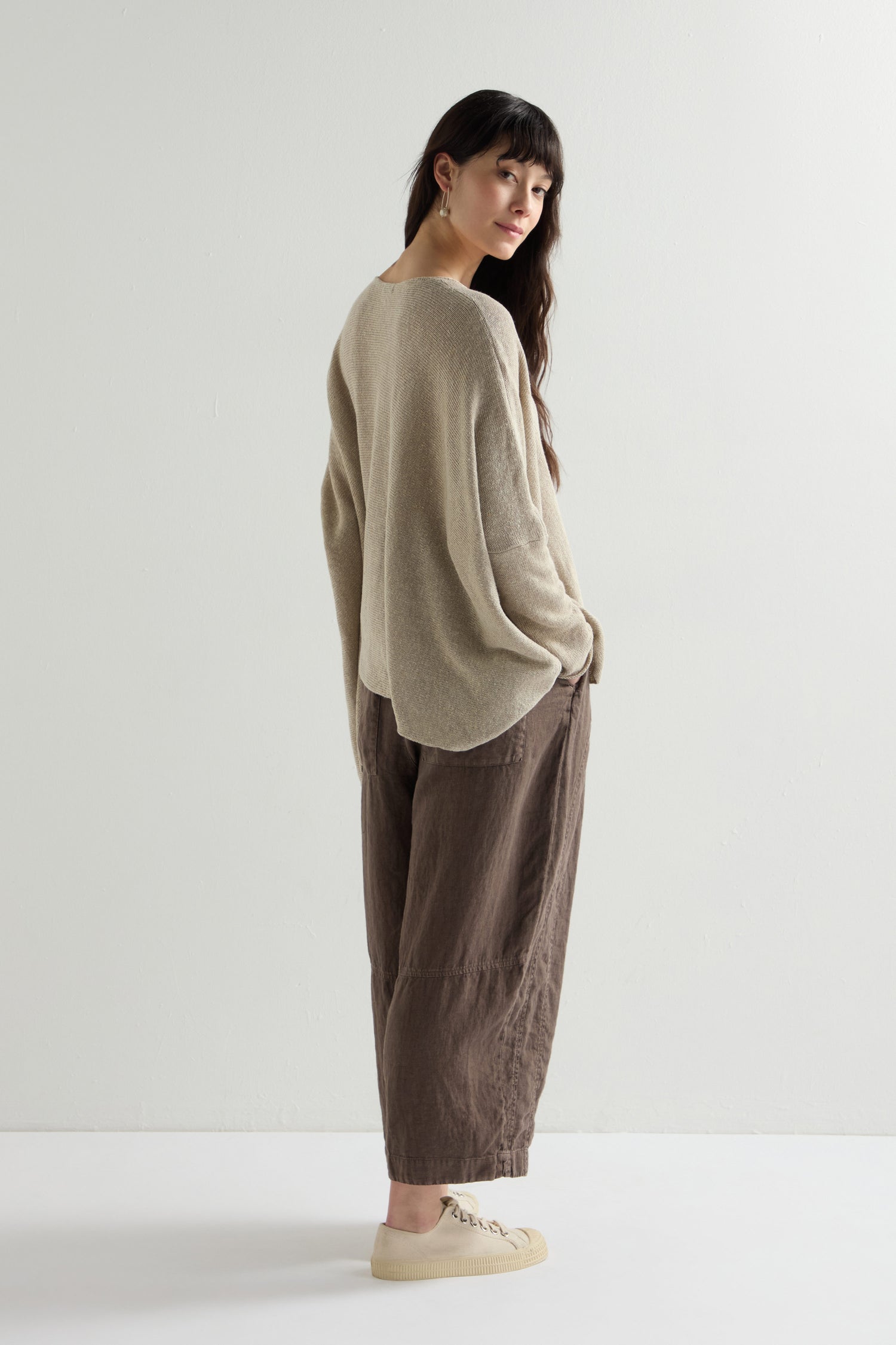 V Neck Boxy Linen Knit