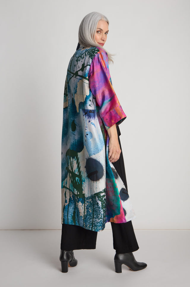 GIUGIUgiugiuジウジウKimono SleeveBathrobe あどけなく