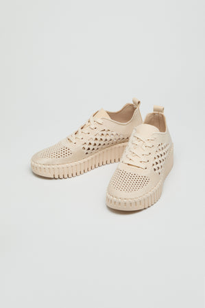 Tulip Embroidered Platform Lace Up Trainers