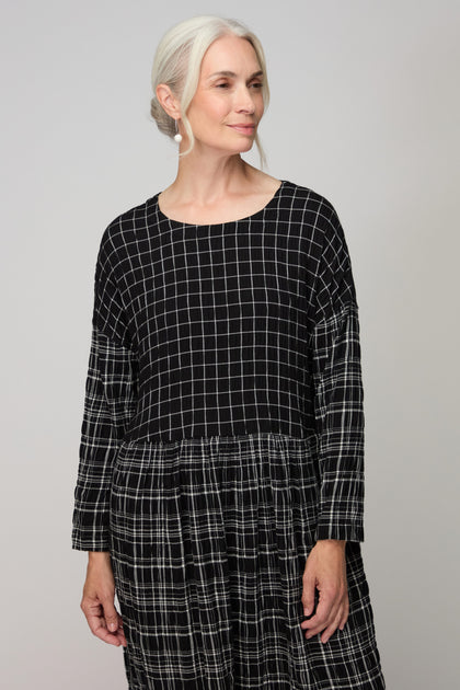 Crinkle Window Check Dress