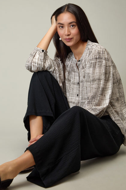 Crinkle Viscose Black Wide Trousers