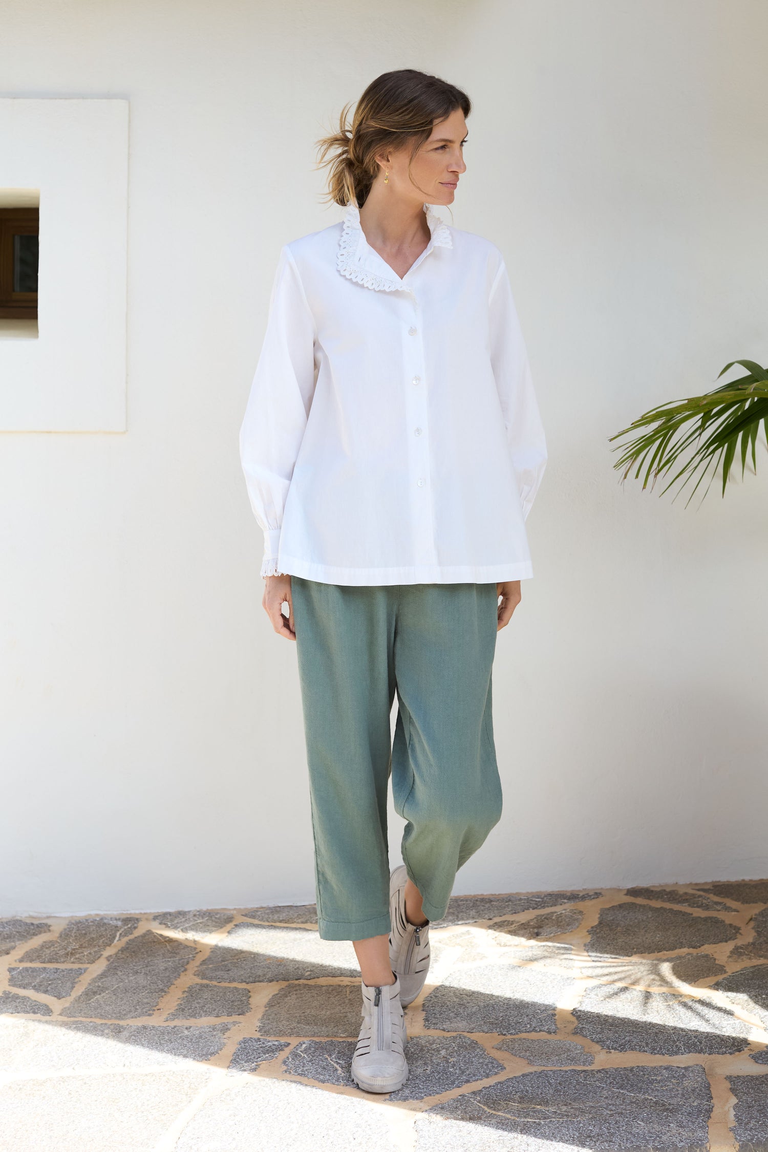 Twisted Linen Slim Trouser