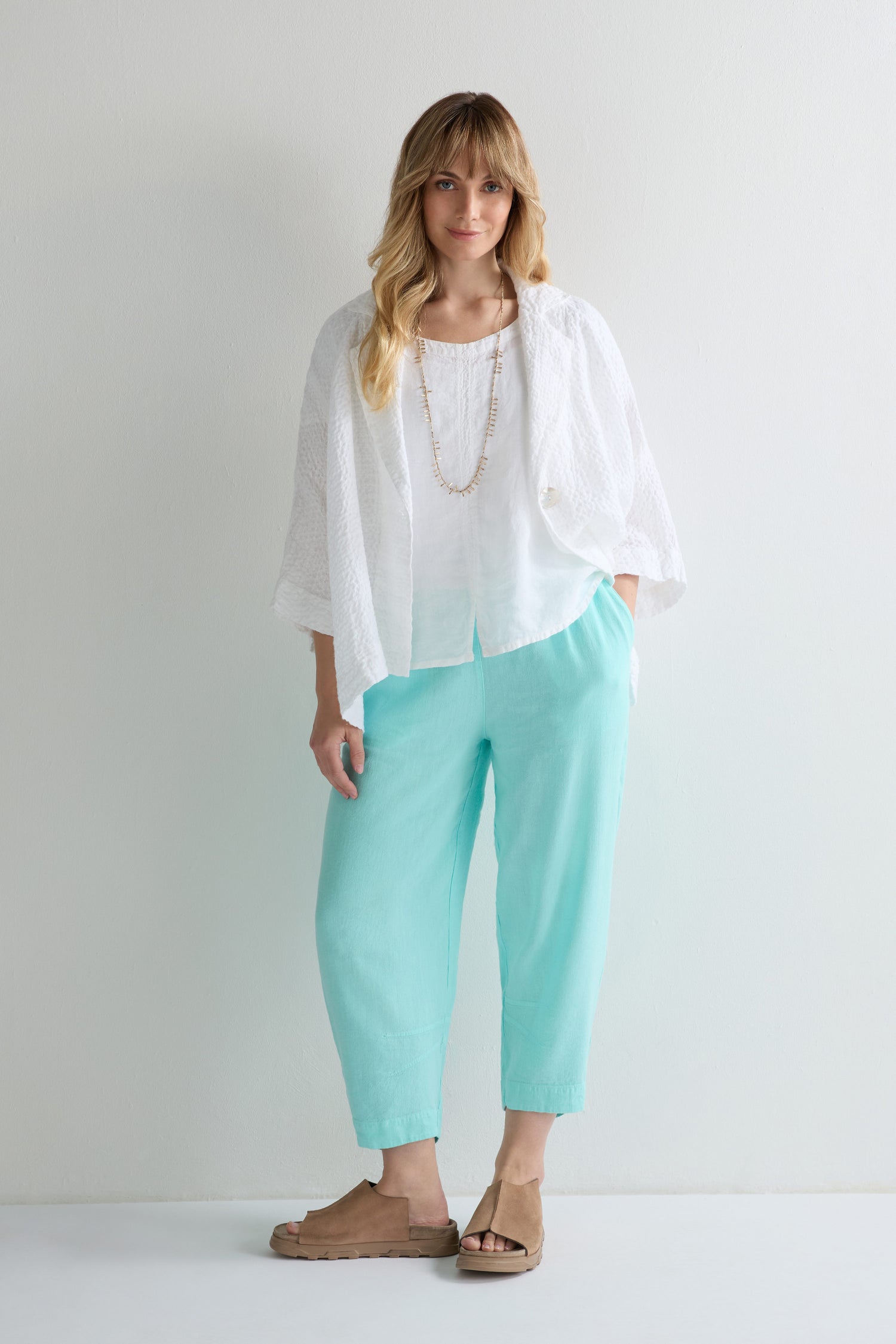 Mint Twisted Linen Crop Bubble Trouser