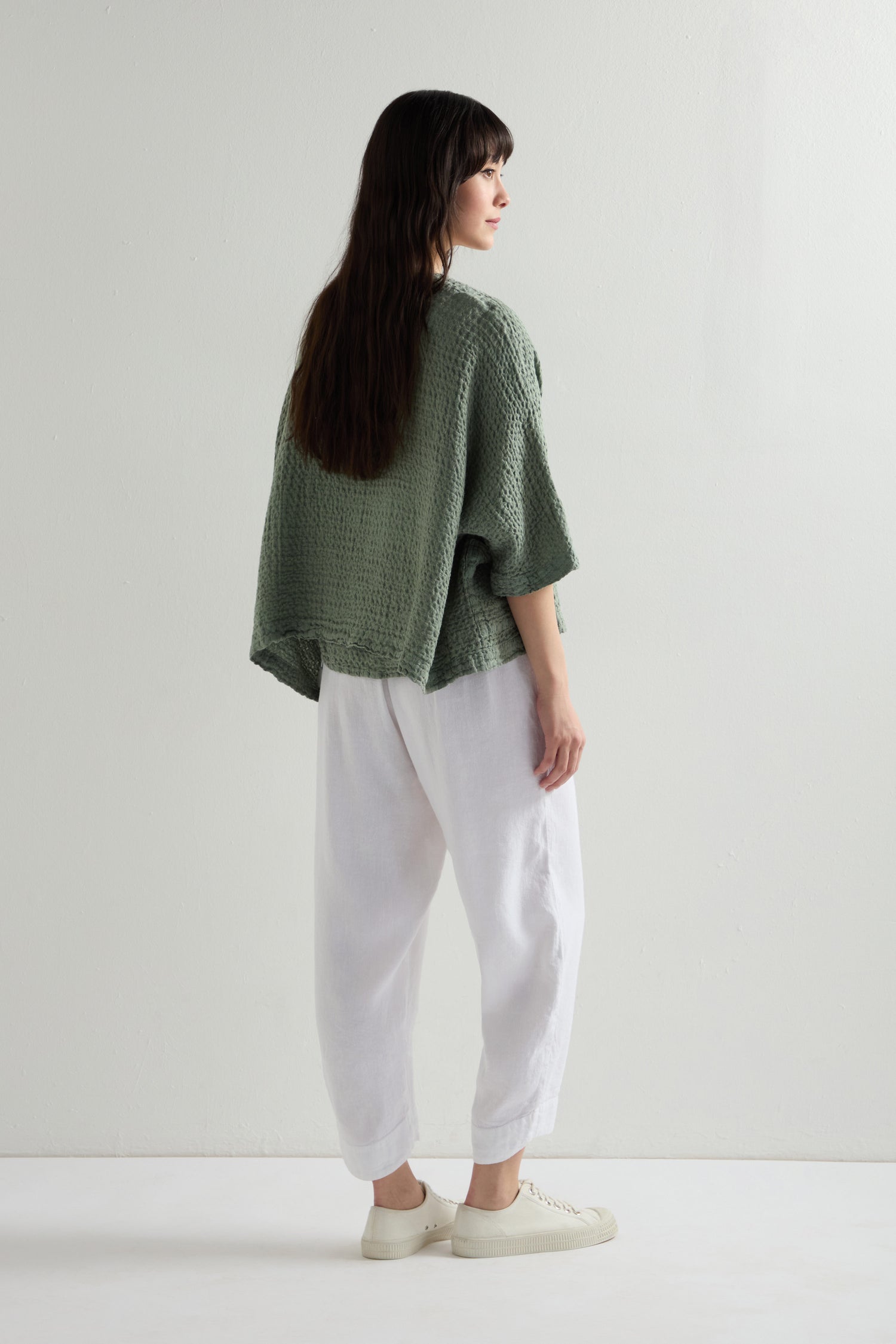 Twisted Linen Crop Bubble Trouser