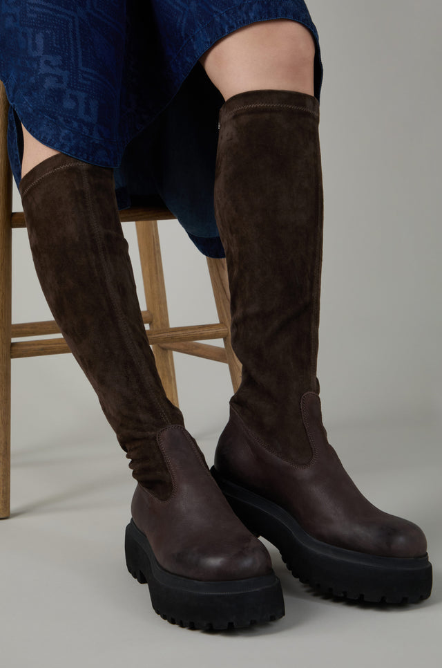 Long Stretch Knee High Chocolate Suede Boots – Sahara