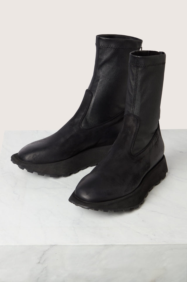 Leather Stretch Boot Sahara