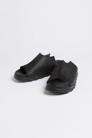 Seam Leather Sliders