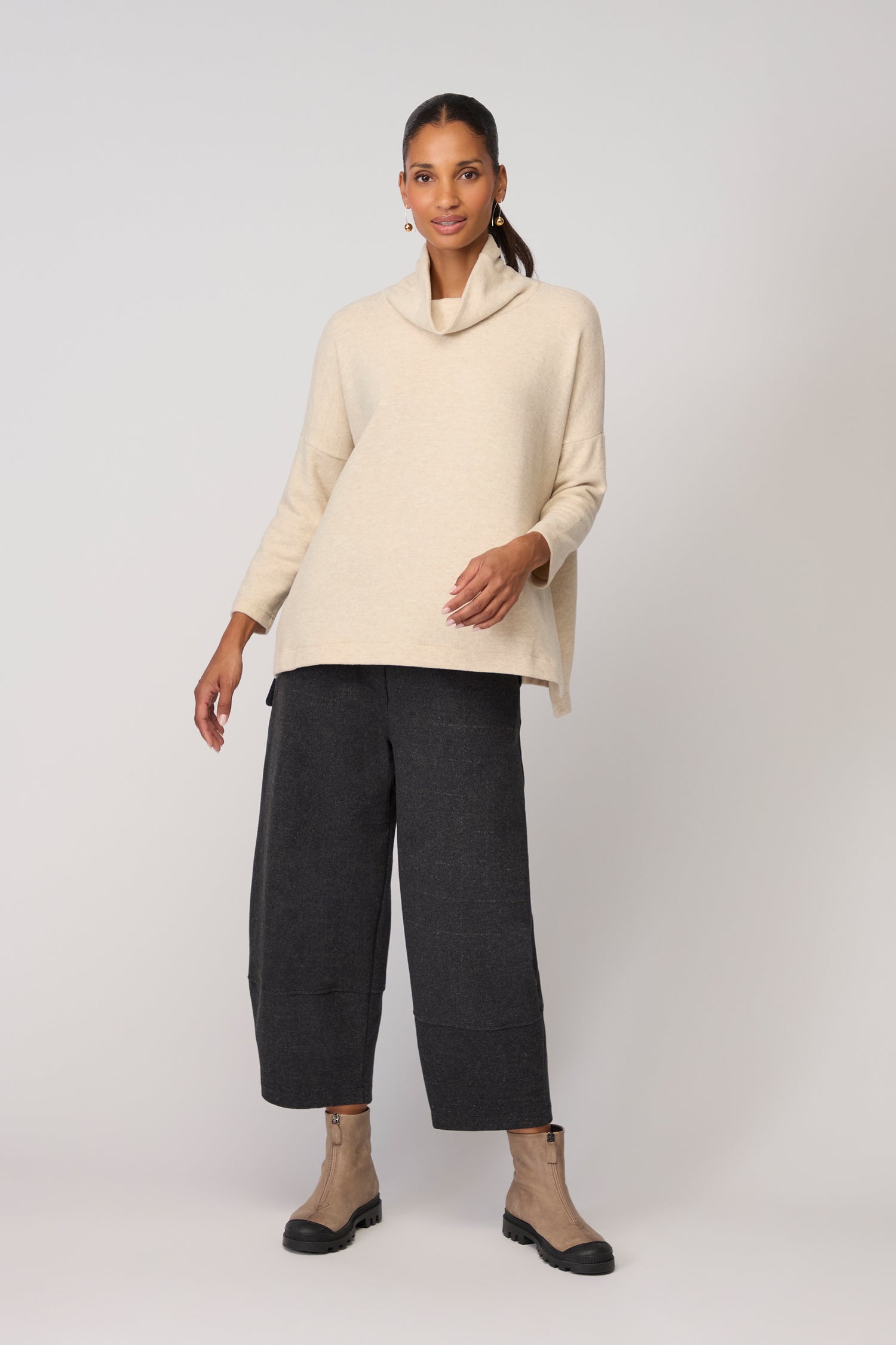 Dina Soft Cowl Top