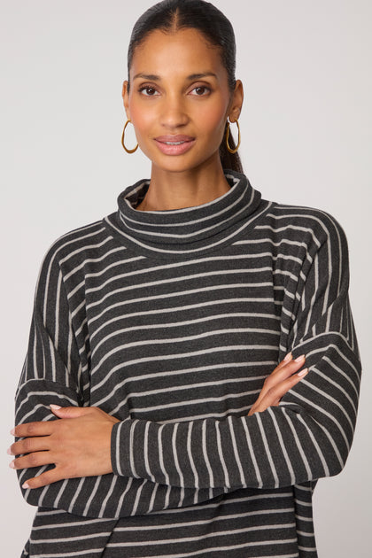 Martis Scoop Neck Fine Stripe Top