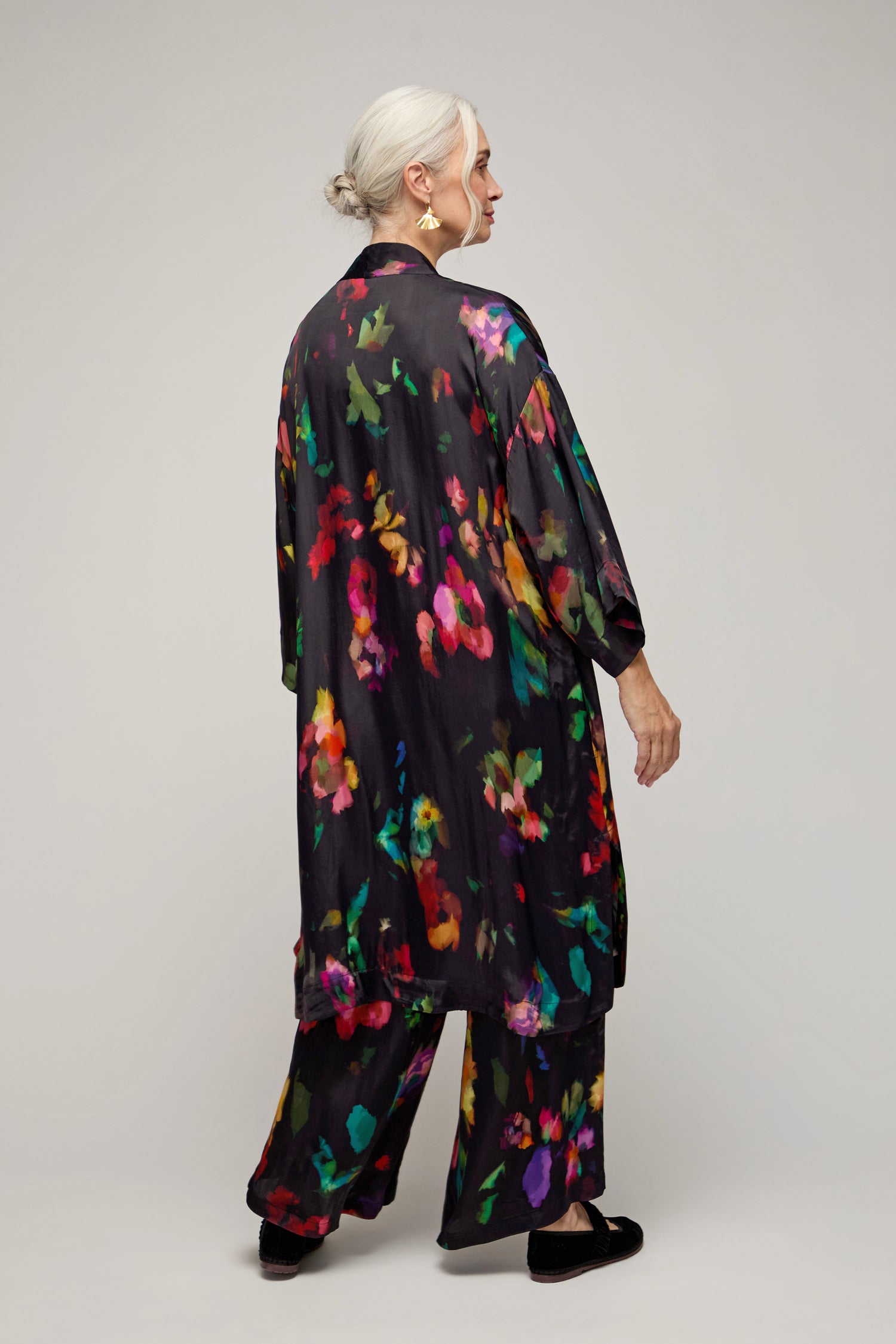 Winter Floral Kimono