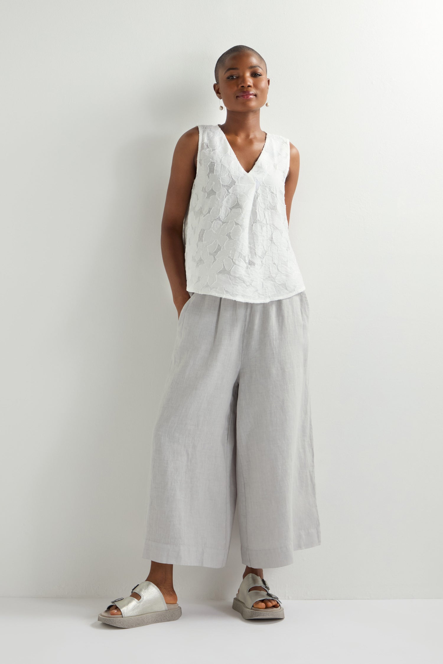 Linen Wide Trouser