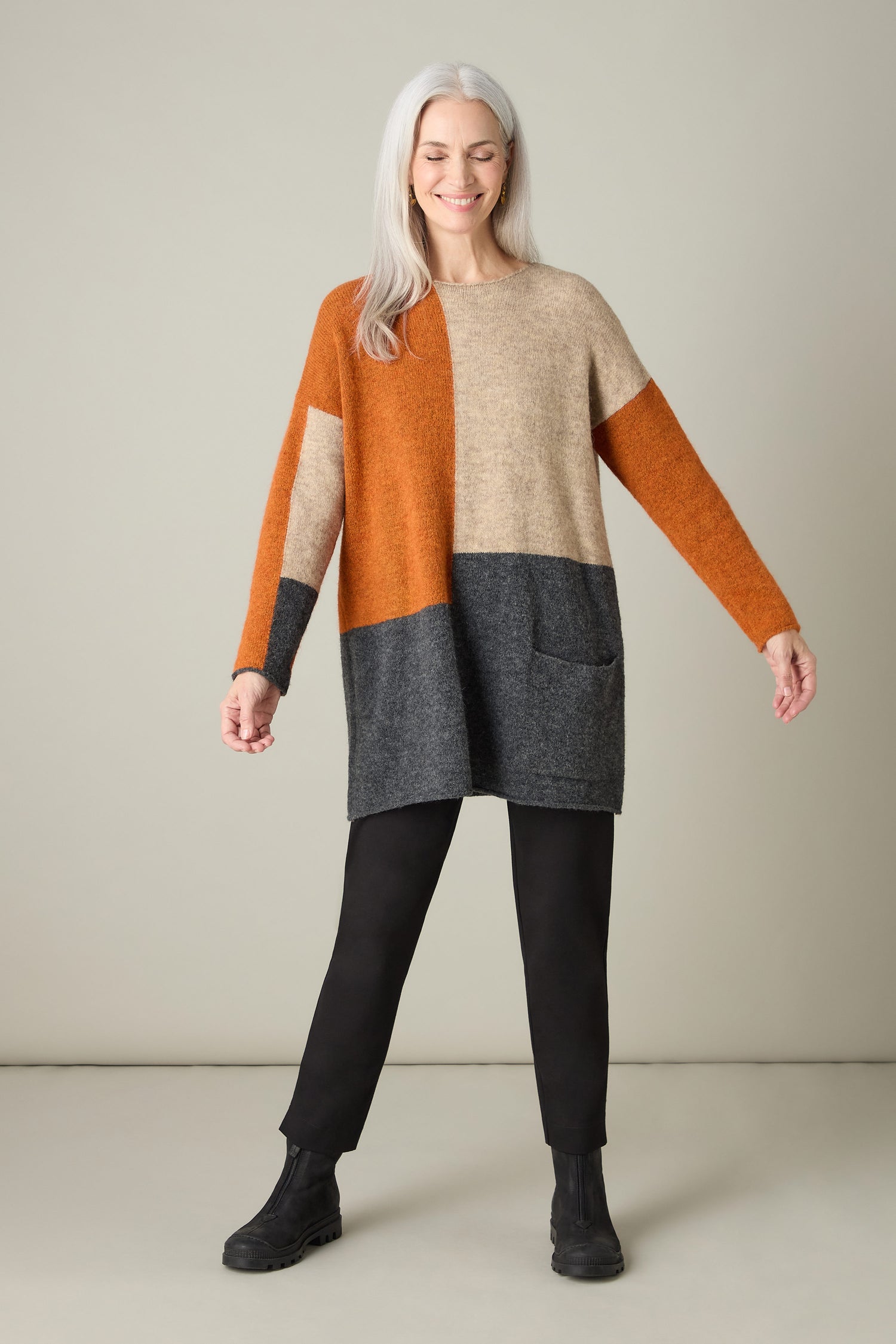 Block Pocket Knit