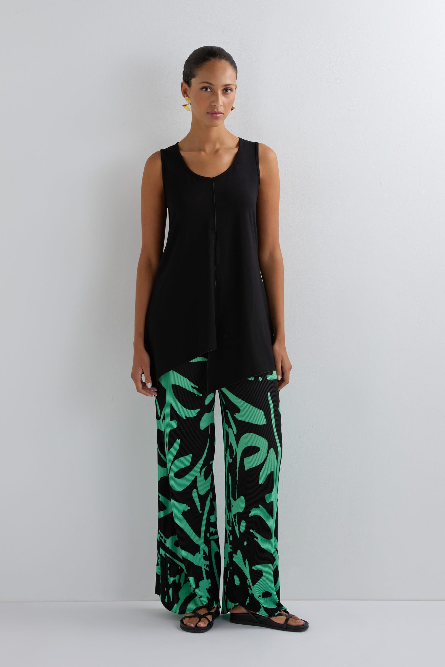 Long Seamed Front Vest