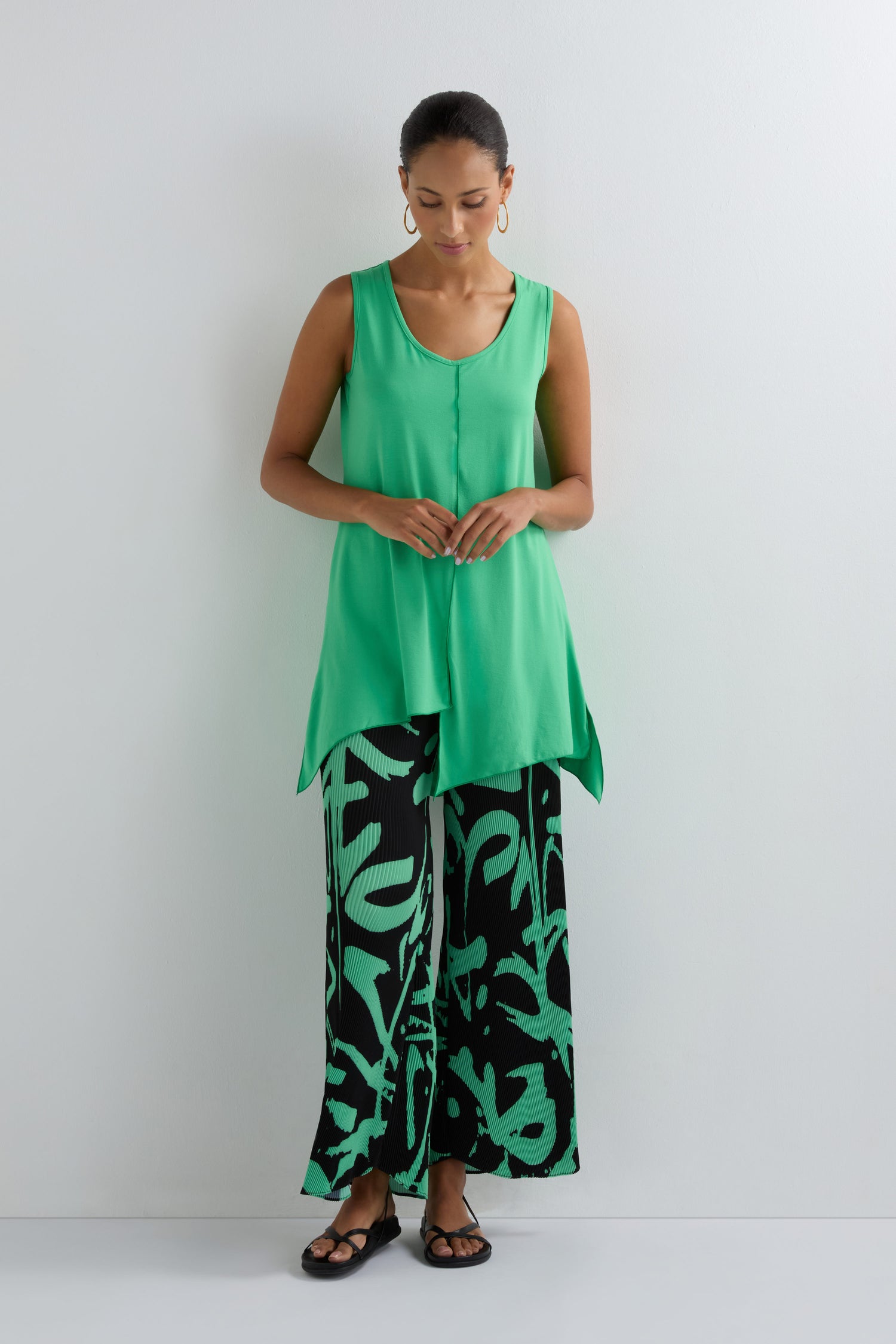 Long Seamed Front Vest