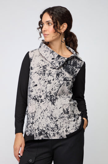 Print Front Zip Collar Pocket Top