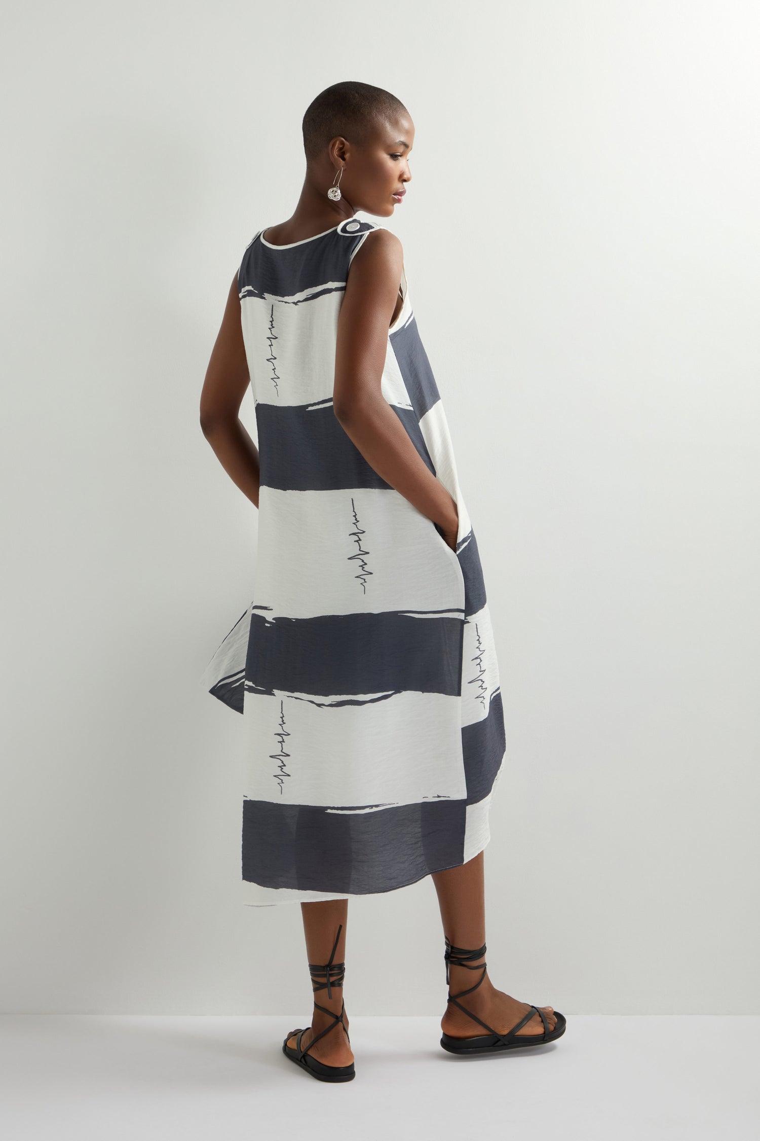 Wide Stripe  Sleeveless Bubble Dress