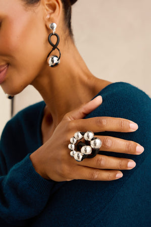 Metal Spheres Adjustable Ring