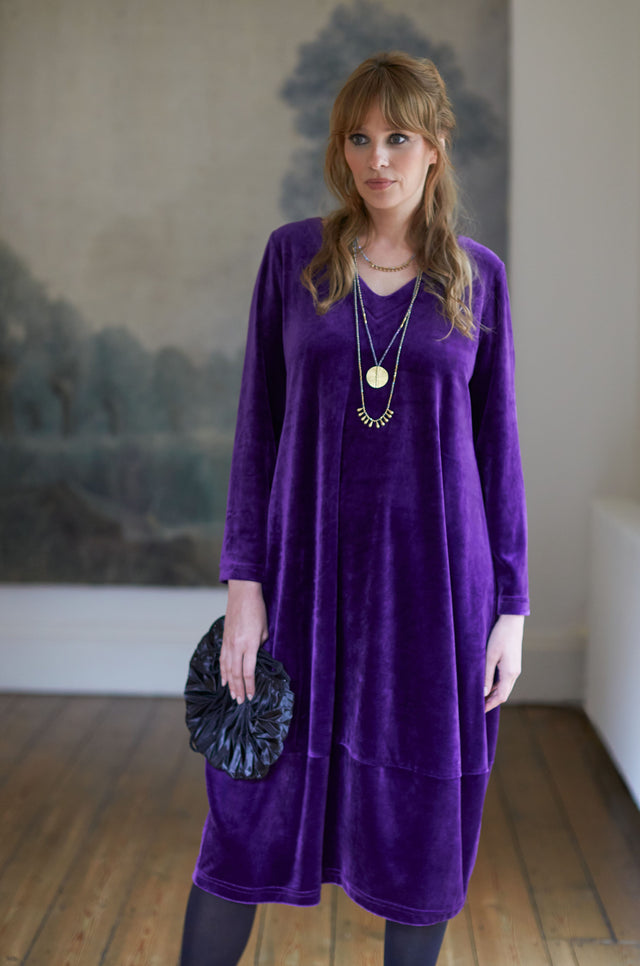Velvet Jersey Bubble Hem Dress – Sahara