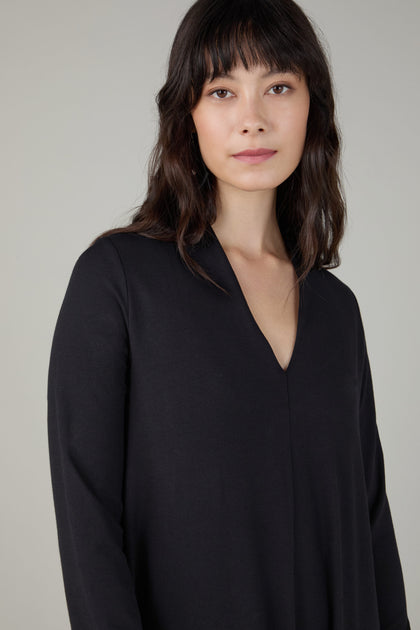 Fluid Crepe V Neck Black Bubble Dress