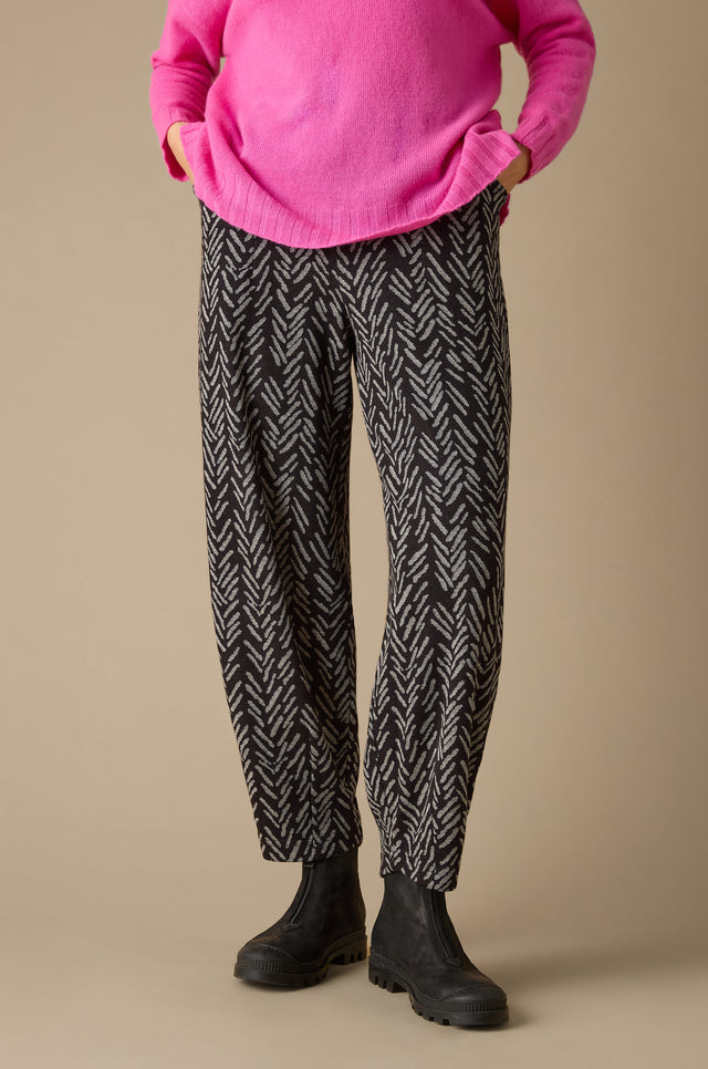 Herringbone Jersey Jacquard Trouser – Sahara