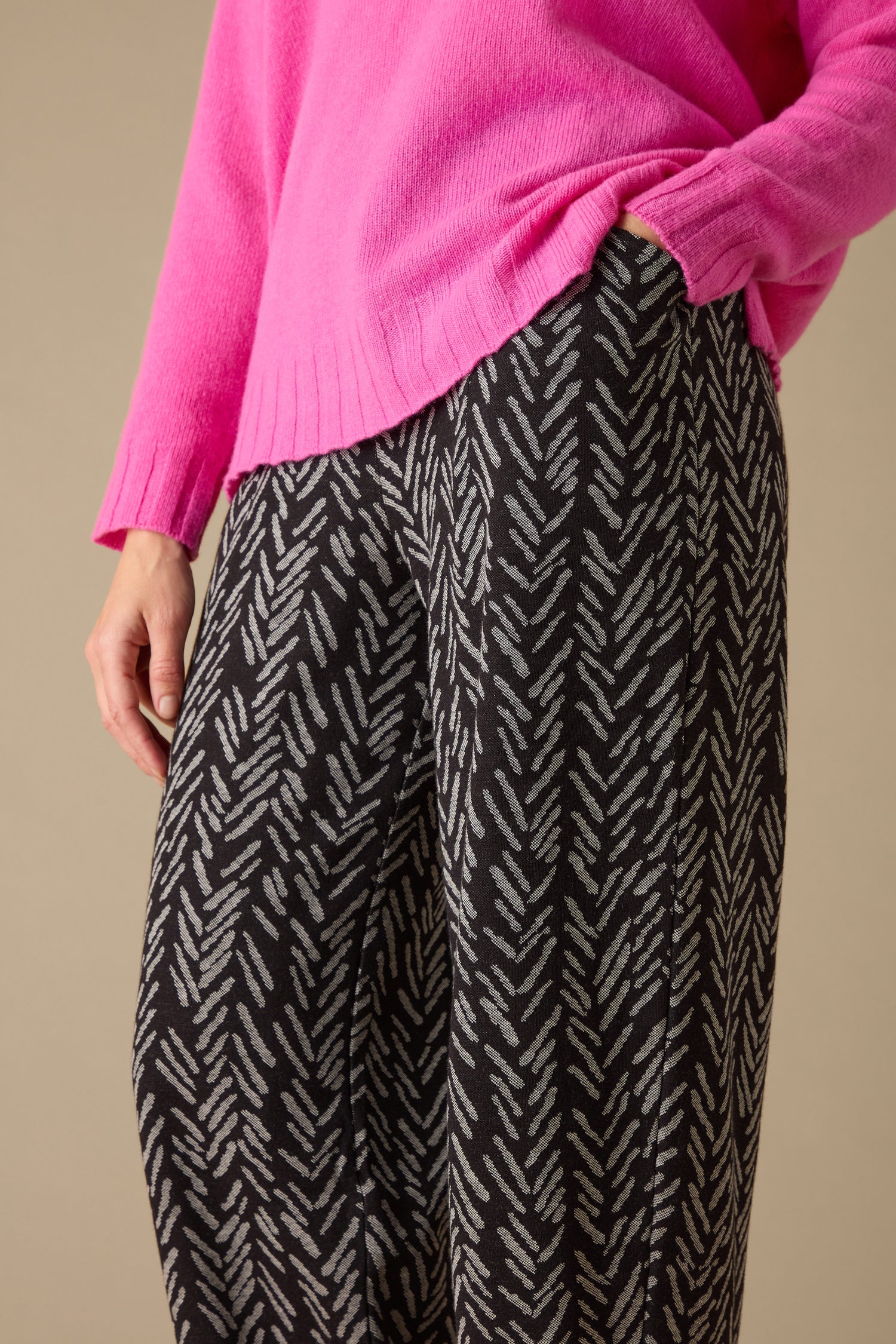 Herringbone Jersey Jacquard Trouser